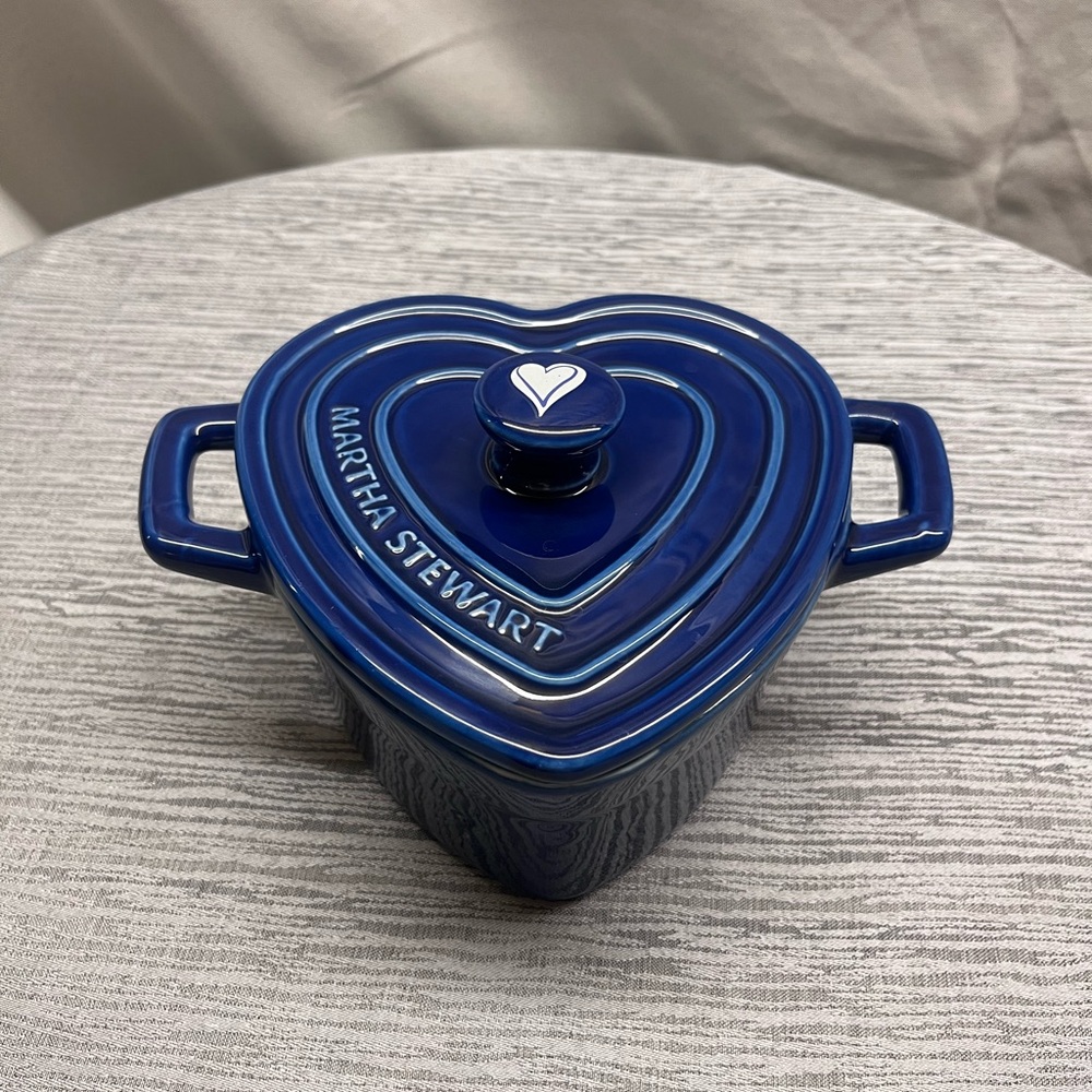 Martha Stewart Navy Heart Casserole Dish